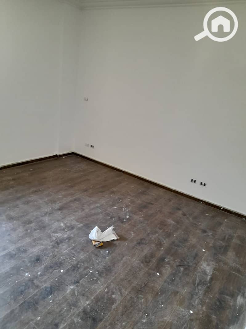 5 WhatsApp Image 2025-11-01 at 1.07. 55 PM (1). jpeg