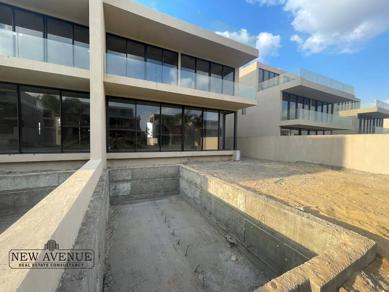 10 WhatsApp Image 2025-11-02 at 01.22. 33_187f9674. jpg