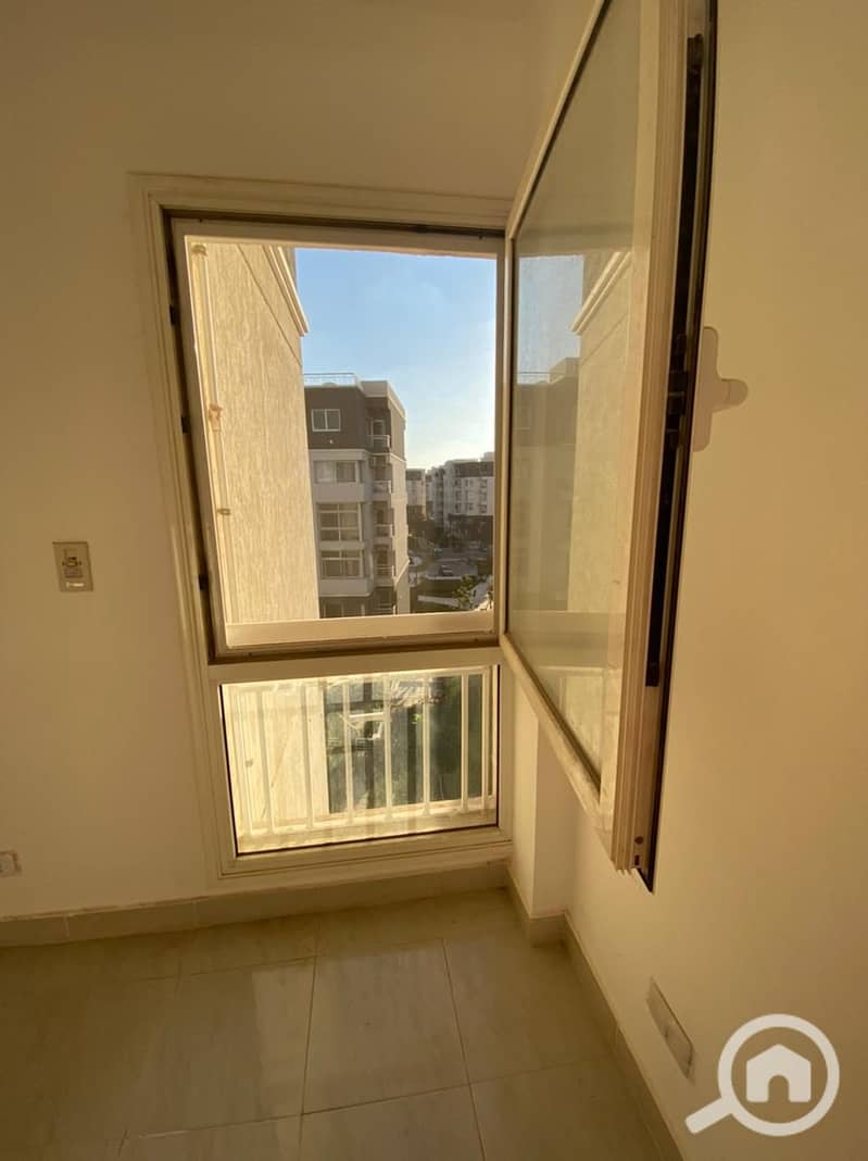 8 WhatsApp Image 2025-11-01 at 1.55. 25 PM (2). jpeg