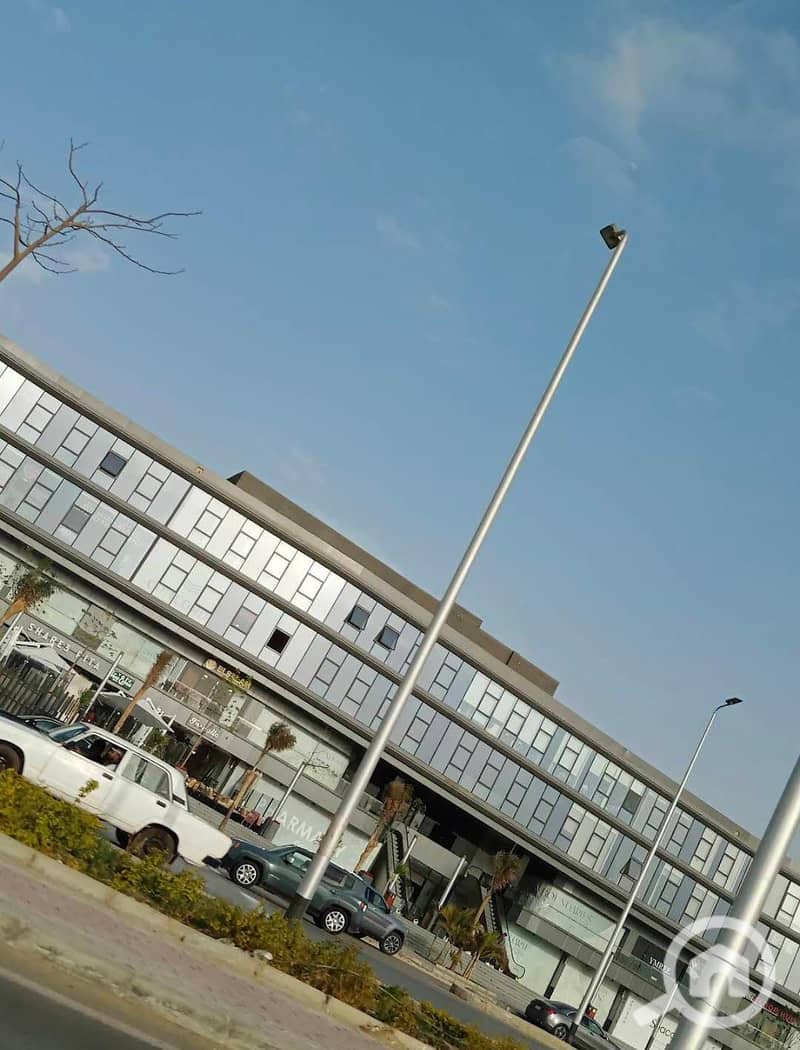 2 1a69b4bd-fc92-4819-8207-78bb241aea7e. jpg