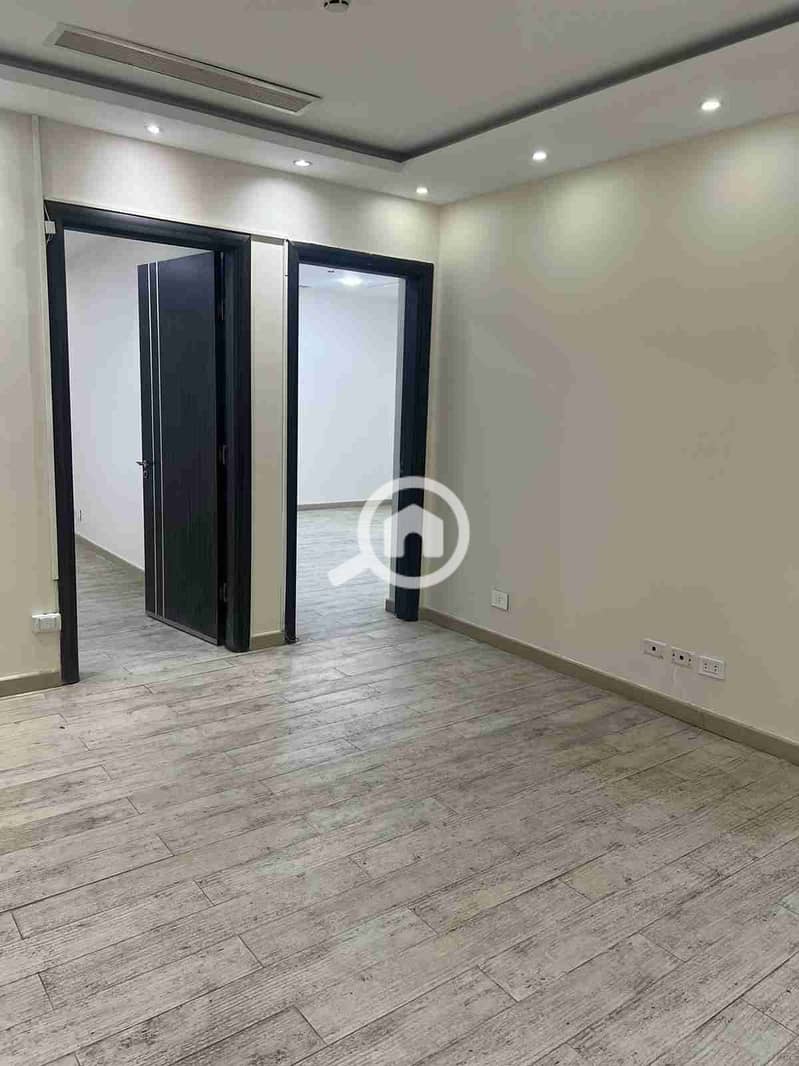 5 motion_photo_2772341096988436271. jpg