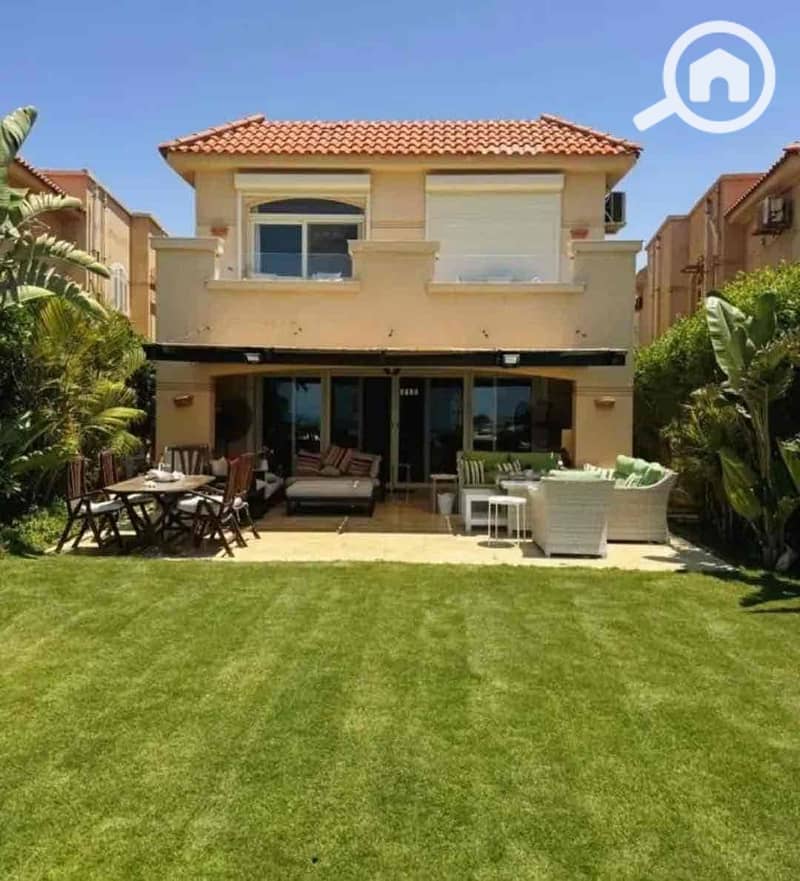 13 221df496-74b7-4c29-a067-8d202984fa50. jpg