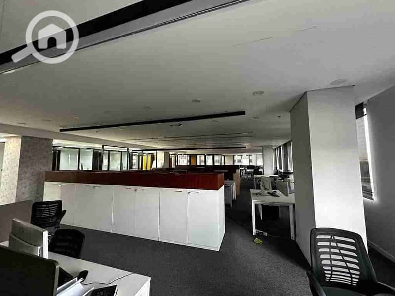 7 FB_IMG_1761435153273. jpg