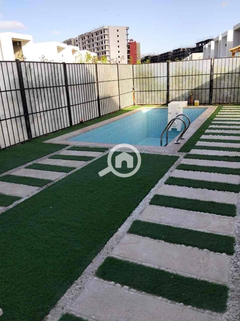 3 638802e4-7a06-4a69-a924-0dca157ed094. jpg