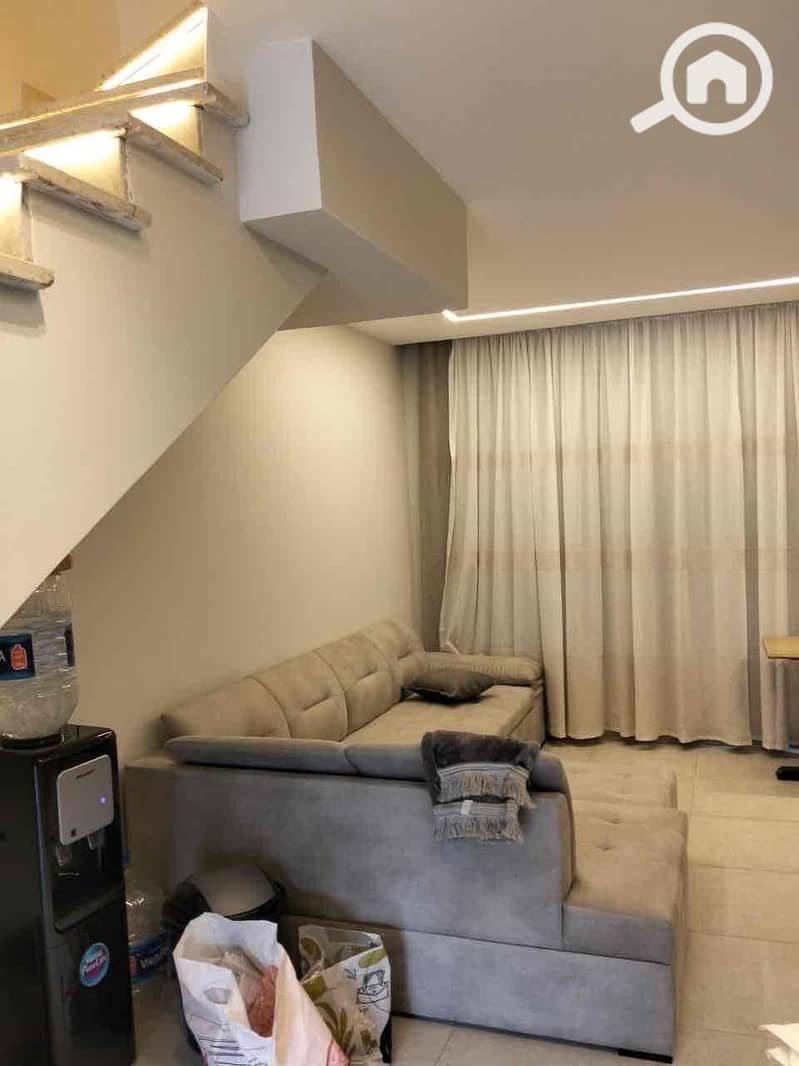 9 BC7C50A1-B6D6-4E0B-92A4-FD7DCBFB70D8. jpg