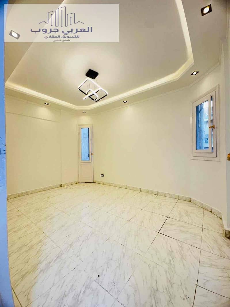 15 953af4b6-3ece-49d2-8b8b-926c5a73e9f4. jpg