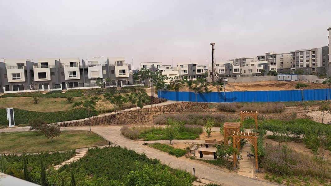 3 IMG-20251006-WA0233. jpg