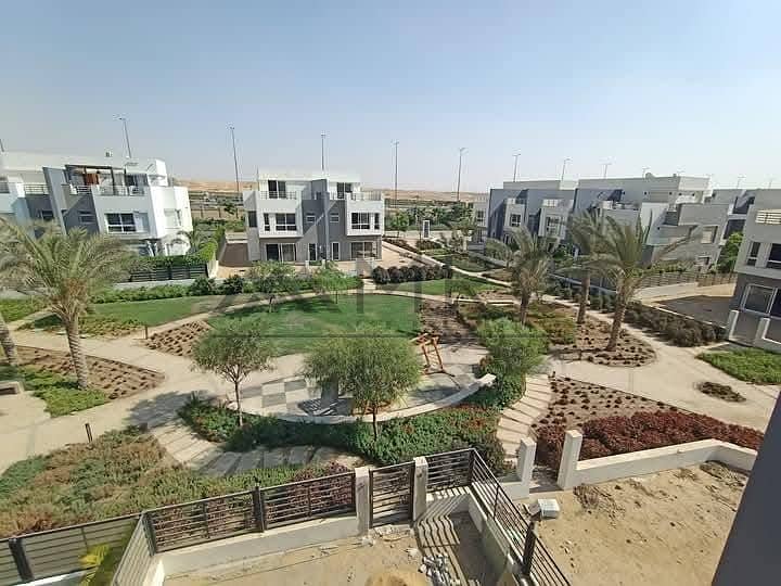 12 6024ba79-e48a-47e2-9180-5c7b929882d1. jpeg