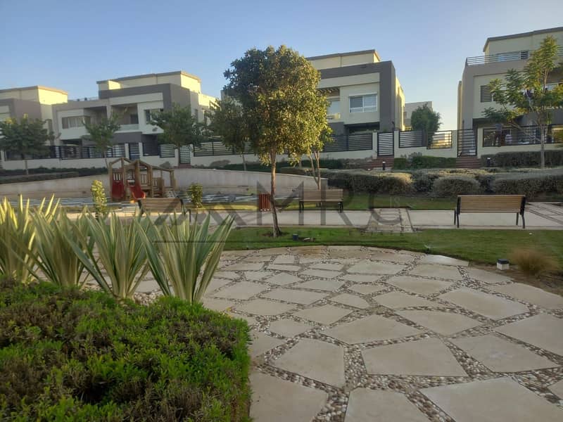 5 0567f3e1-a766-4691-80ac-7097fb32893c. jpeg