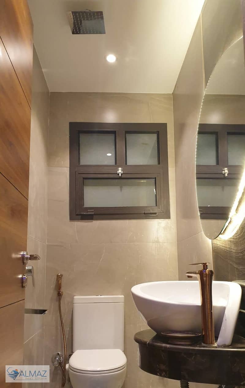 10 WhatsApp Image 2025-11-01 at 4.56. 28 PM (1). jpeg