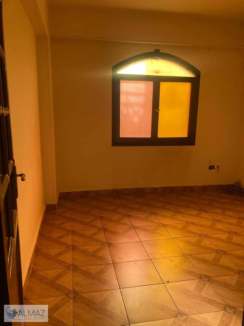 10 WhatsApp Image 2025-10-02 at 3.43. 46 PM. jpeg