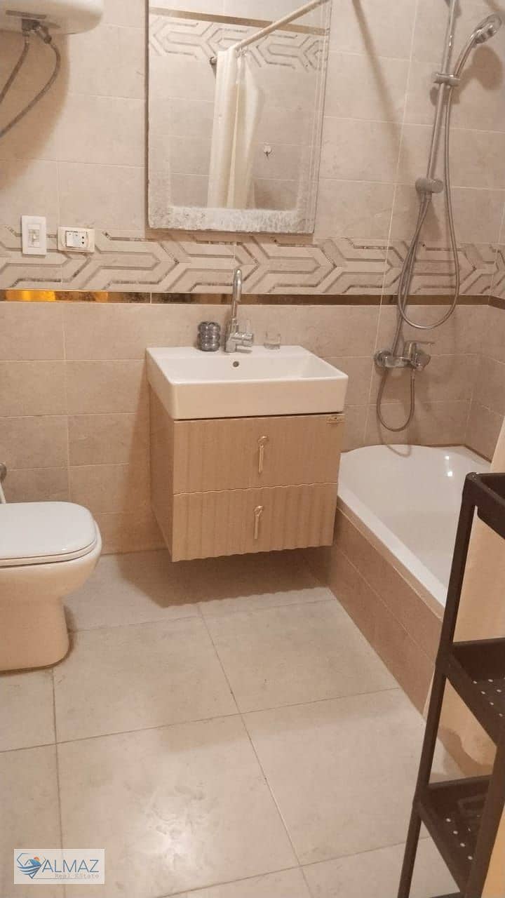 5 WhatsApp Image 2025-10-02 at 1.39. 33 PM (1). jpeg