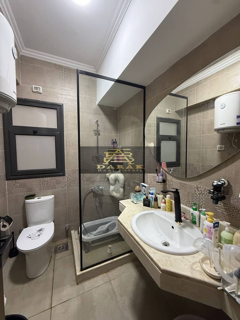 10 WhatsApp Image 2025-10-31 at 10.03. 01 PM. jpeg