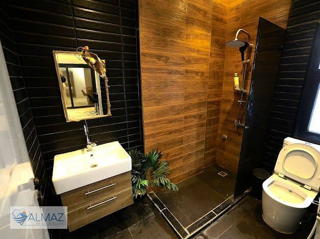 9 WhatsApp Image 2025-10-02 at 11.59. 14 AM. jpeg