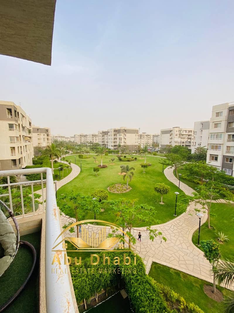 08dc8b55-179f-40ab-9859-26d05c50e0d1. jpg