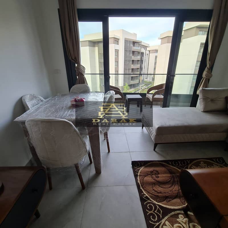 2 8aa5a086-69b9-4988-974c-80b97c389f5a. jpg