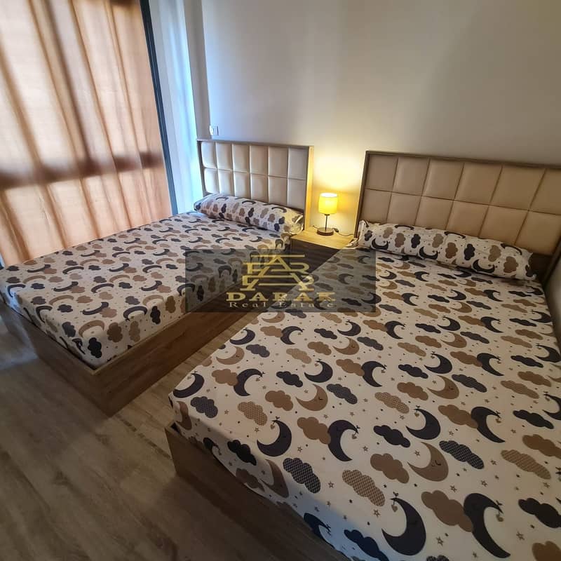 4 f3fa07ac-e83b-4ae2-a579-7bab39cc1898. jpg