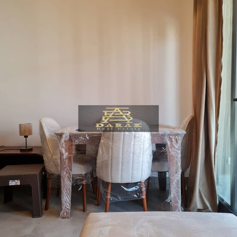 5 806b9c6b-6b1b-4a58-b485-e98b3cdf18bc. jpg