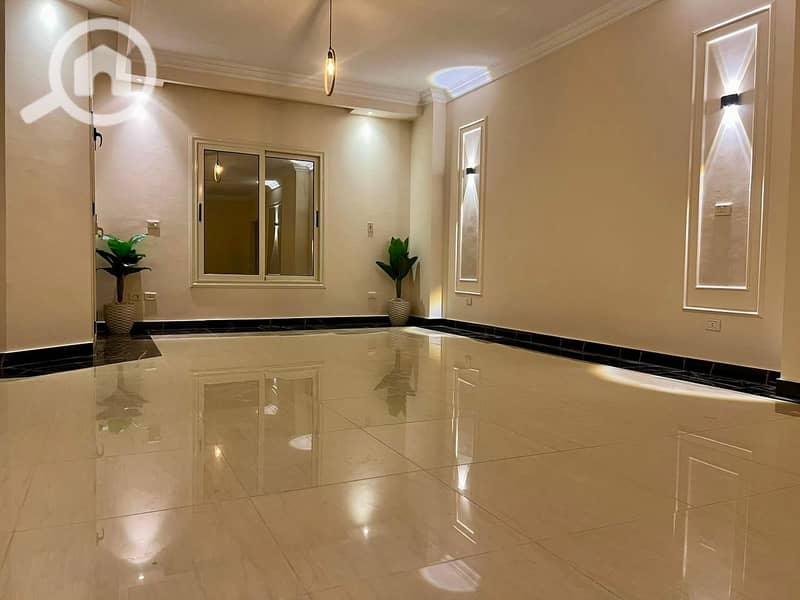 8 WhatsApp Image 2024-10-01 at 9.27. 00 PM (1). jpeg