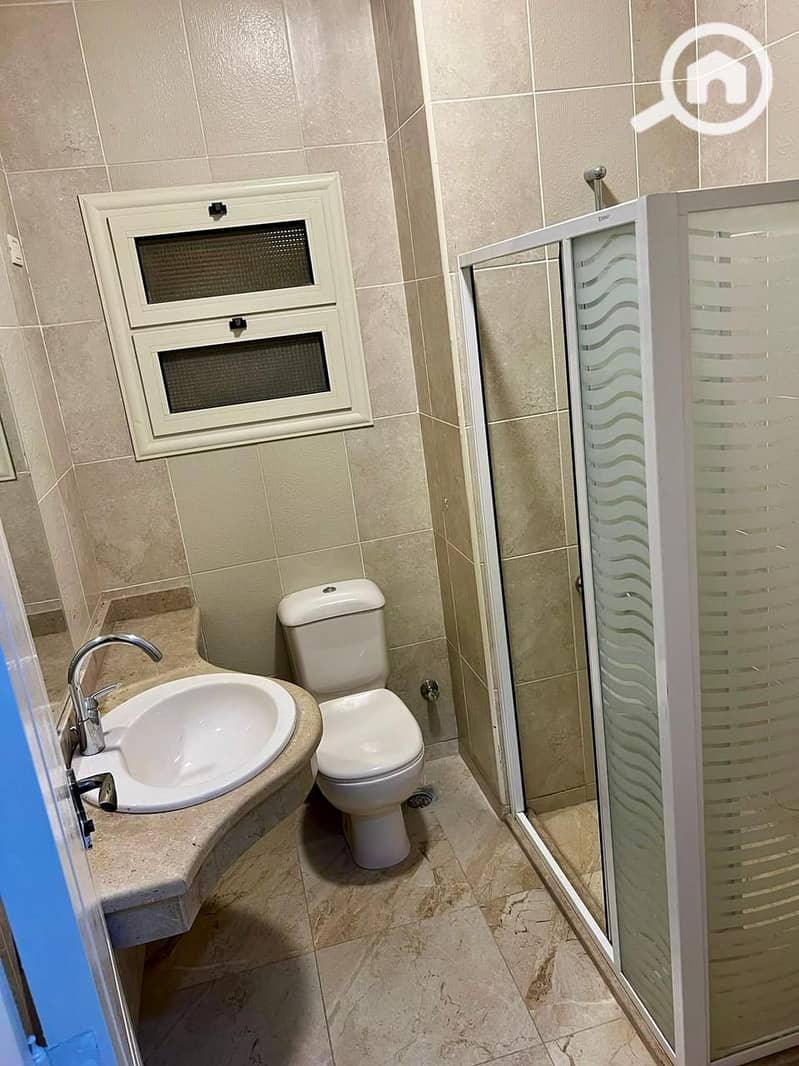 25 WhatsApp Image 2024-10-01 at 9.27. 07 PM. jpeg