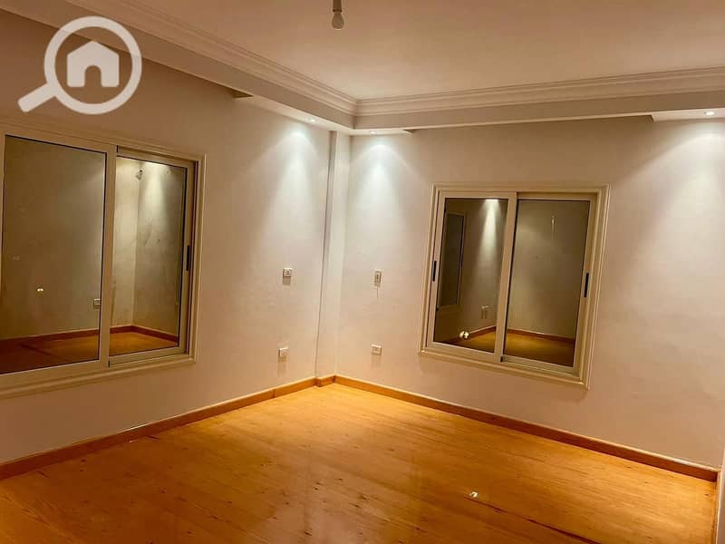 32 WhatsApp Image 2024-10-01 at 9.27. 10 PM (1). jpeg