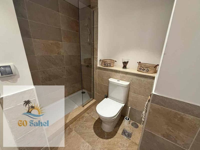 3 81c7d612-e903-442d-a2e5-0b159684baec. jpg