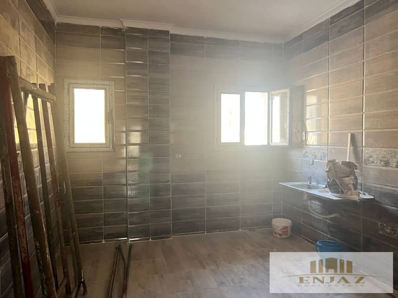 11 84318ce4-942f-49bb-aa9c-33d508292b8c. jpg