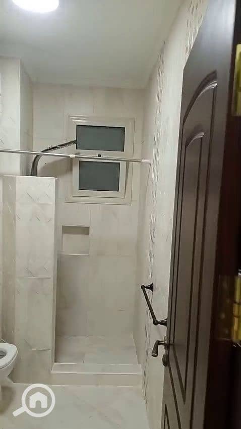 3 WhatsApp Image 2025-11-02 at 11.00. 58_48ec93b5. jpg