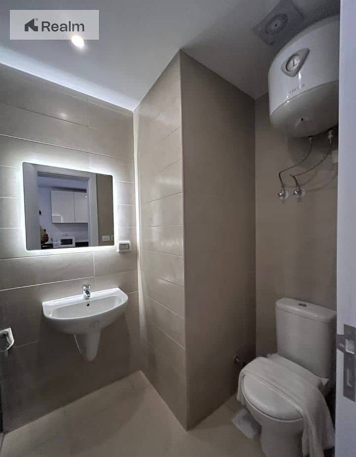 5 WhatsApp Image 2025-11-02 at 11.22. 03 AM (2). jpeg