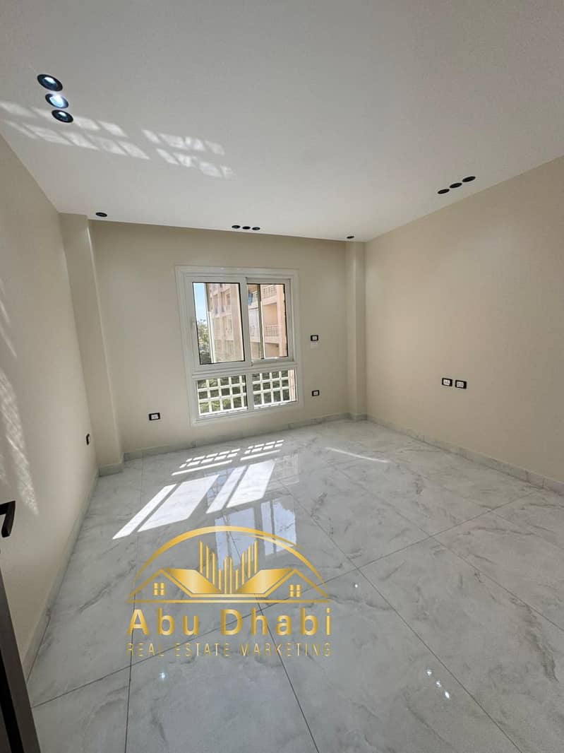 8 36c8ef7c-60e8-4d3e-bfee-78400edd7cfb. jpg