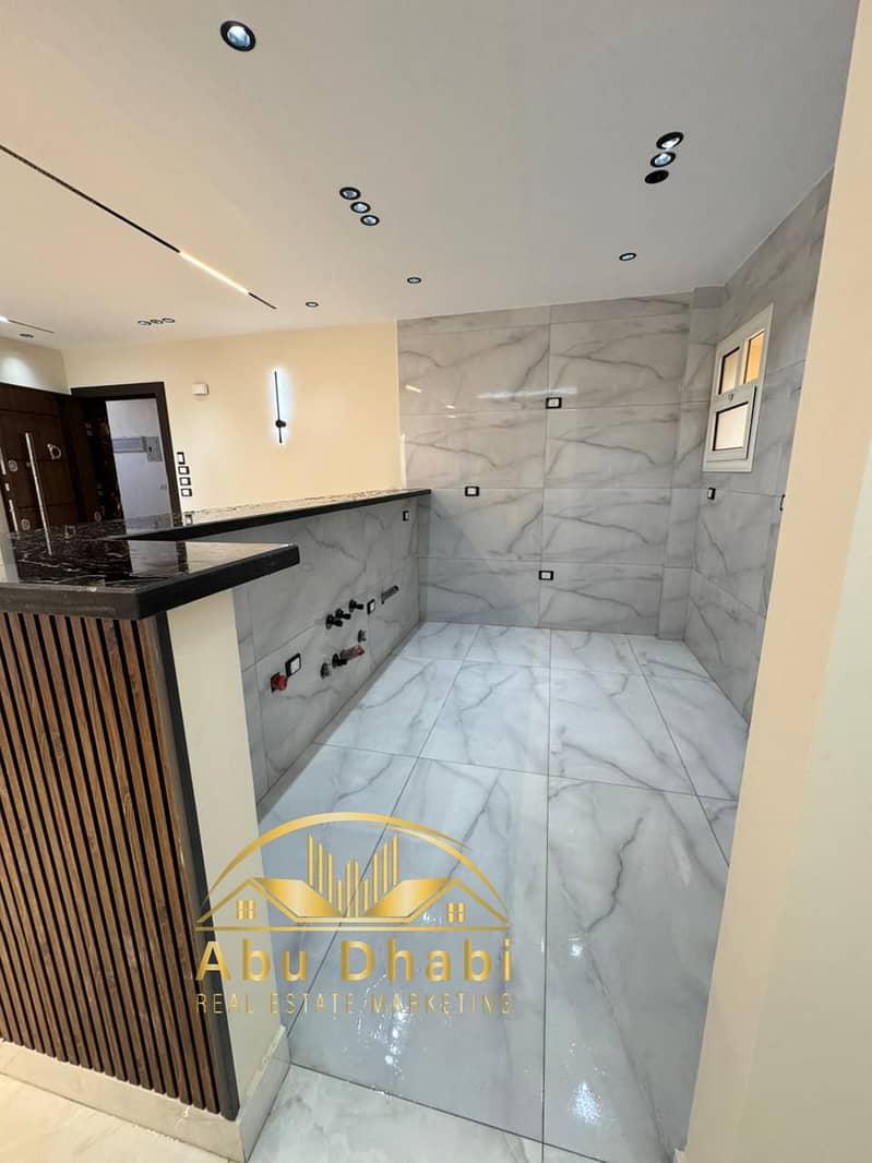 13 8baae8e2-658c-492d-91d3-9a8500629d46. jpg