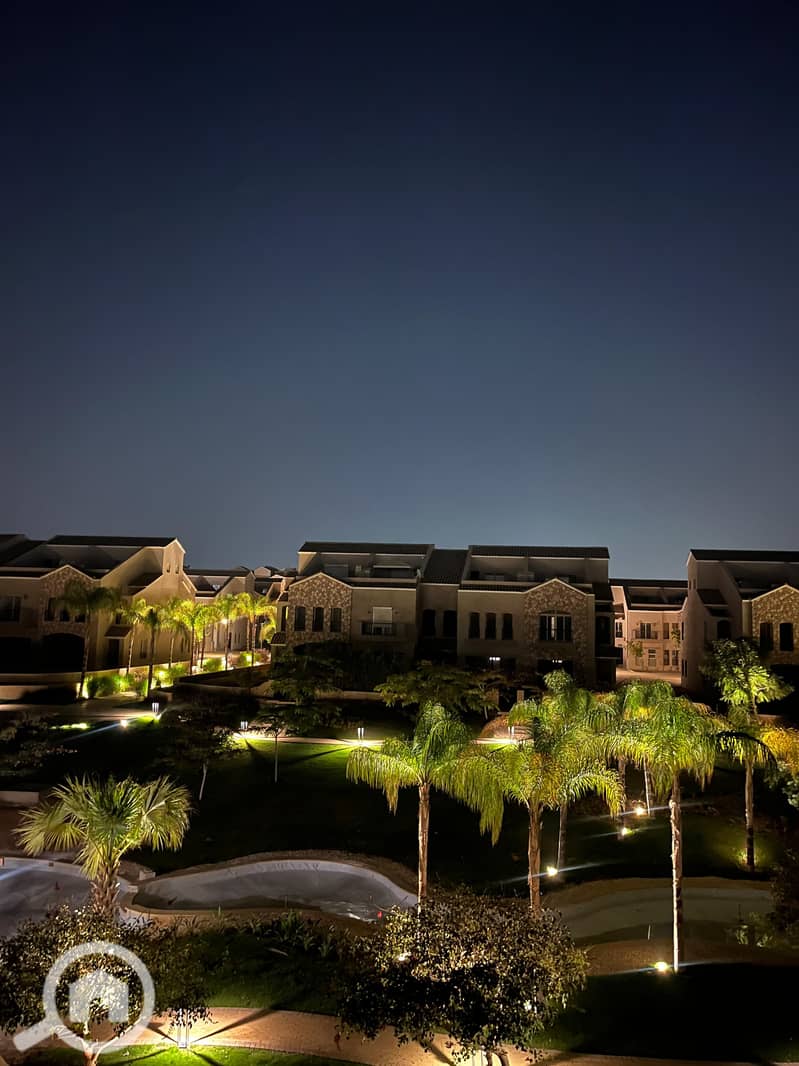 8 7225c0bf-46c8-43a5-83d2-0393de650795. jpg