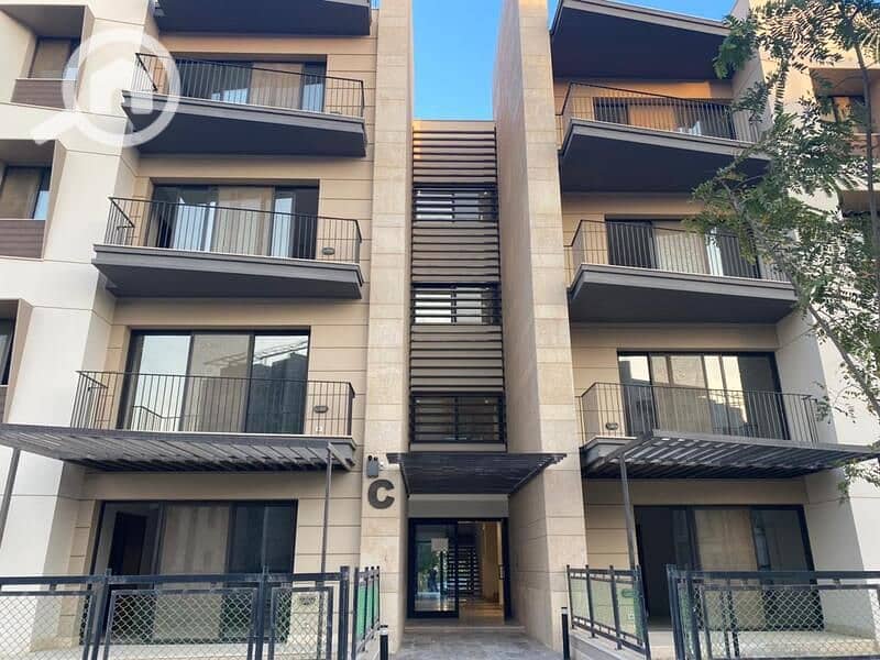 10 56231811-3901-4b79-a5ec-543f471f17e0. jpg