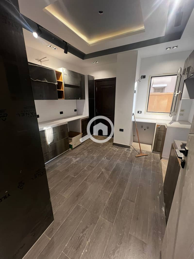 9 WhatsApp Image 2025-10-23 at 17.40. 53_f4a2fe07. jpg