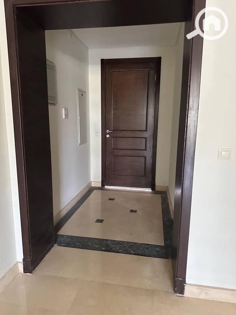 13 3596b29a-e9f7-48cf-a2c4-29110c1a96d4. jpg