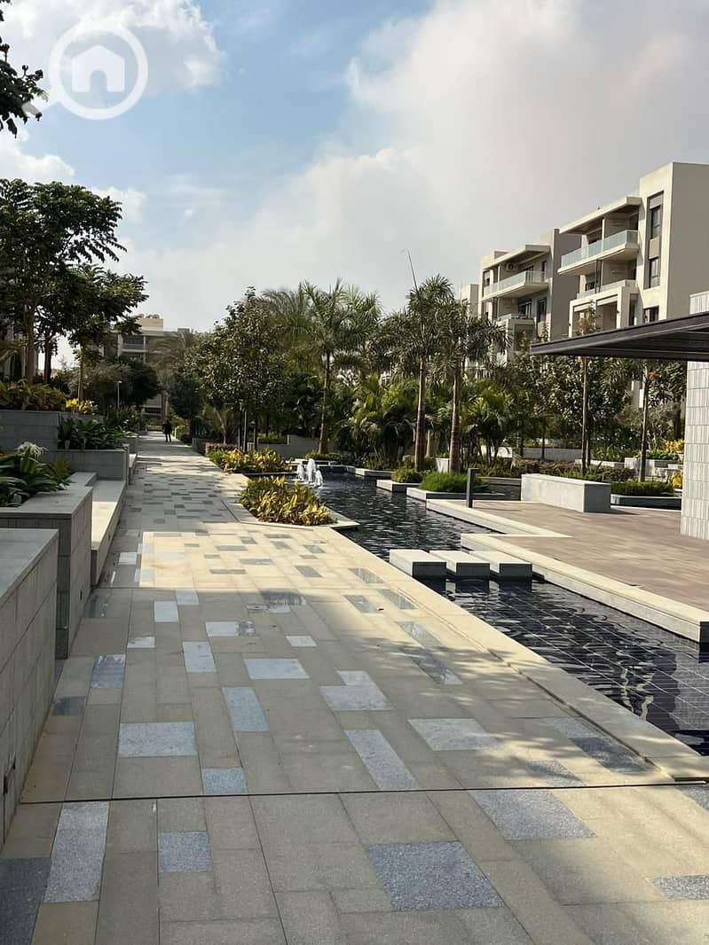 5 9acba1fc-e0b2-434c-a8f1-40c18d479e7b. jpg