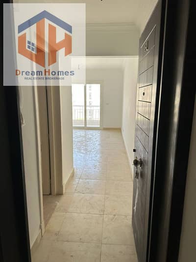 شقة 2 غرفة نوم للبيع في مدينتي، القاهرة - 571420268_805687765773180_7949939236220845869_n. jpg