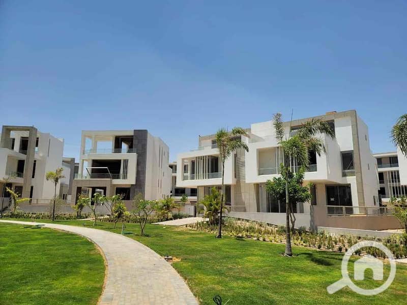 2 6ed741e6-c2cc-455d-8f80-2329e02b5bc1. jpg