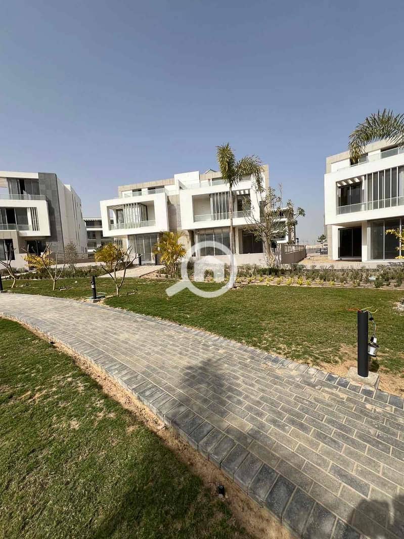 17 91a69fe2-90b8-4fd1-9e9d-fa761bf2979c. jpg