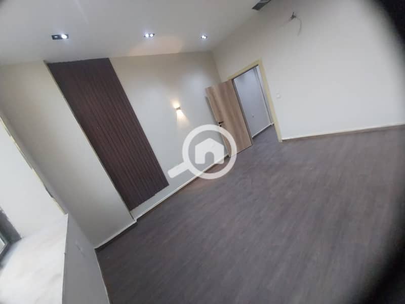 3 WhatsApp Image 2025-10-19 at 4.15. 58 PM (3). jpeg