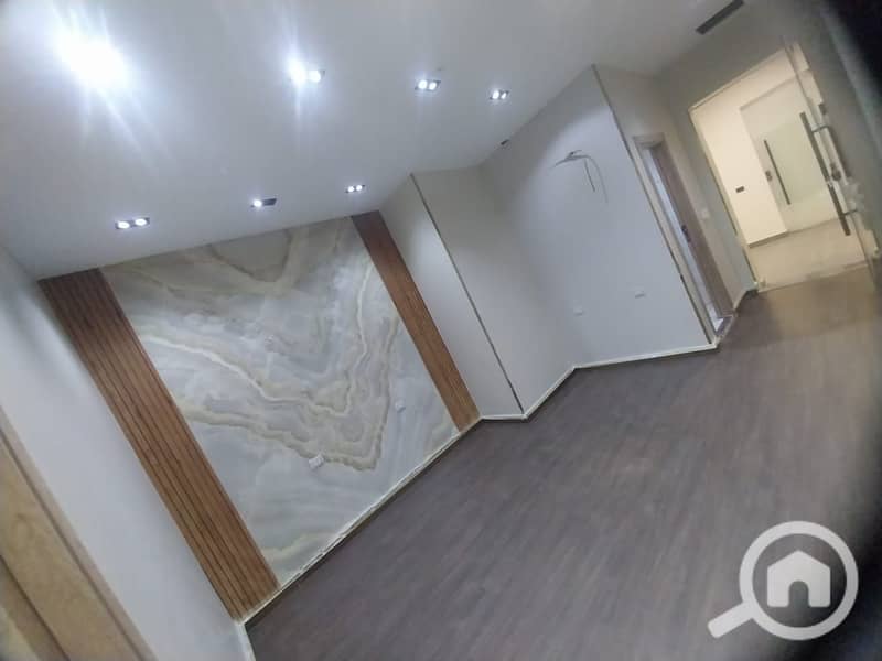 5 WhatsApp Image 2025-10-19 at 4.15. 58 PM (5). jpeg