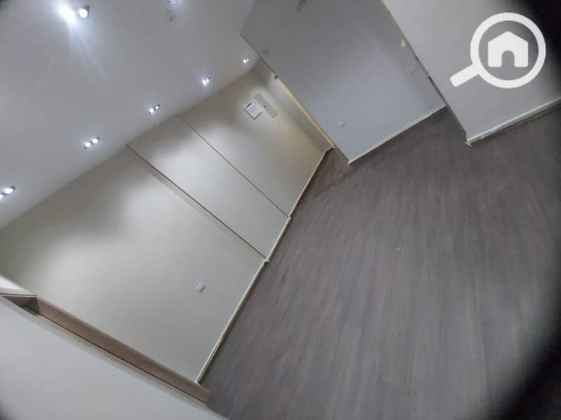 6 WhatsApp Image 2025-10-19 at 4.15. 58 PM. jpeg