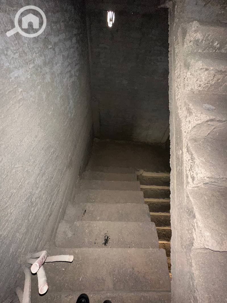 4 4fbf067c-f771-4e76-a75c-340bae1ce874. jpeg