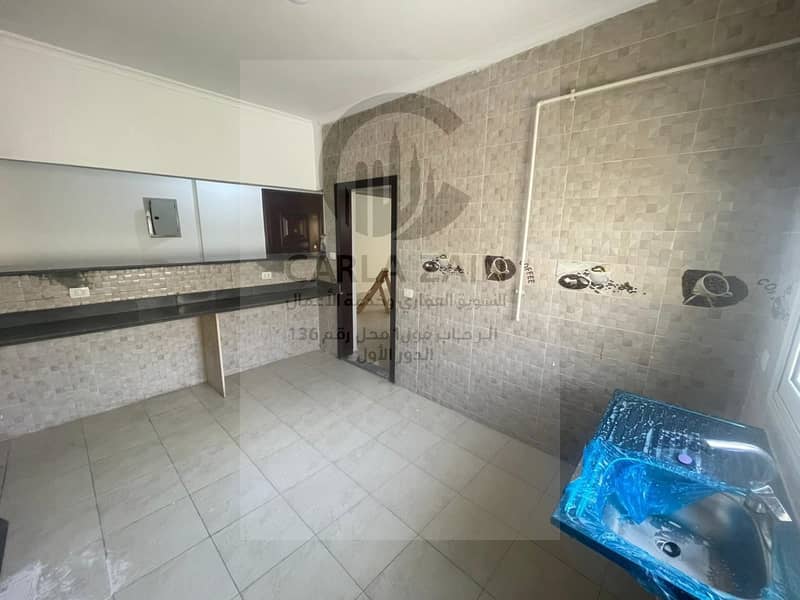 5 WhatsApp Image 2025-11-02 at 12.34. 38_4b2124b2. jpg