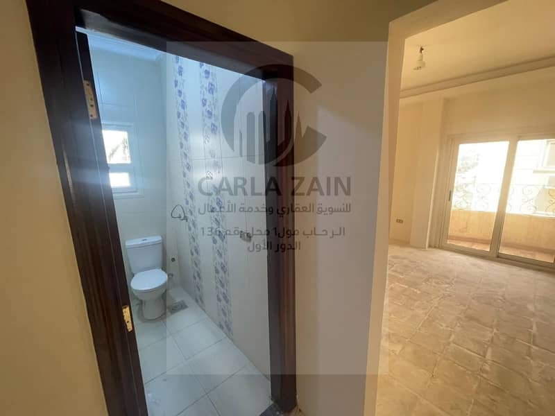 14 WhatsApp Image 2025-11-02 at 12.34. 43_adcff9c1. jpg