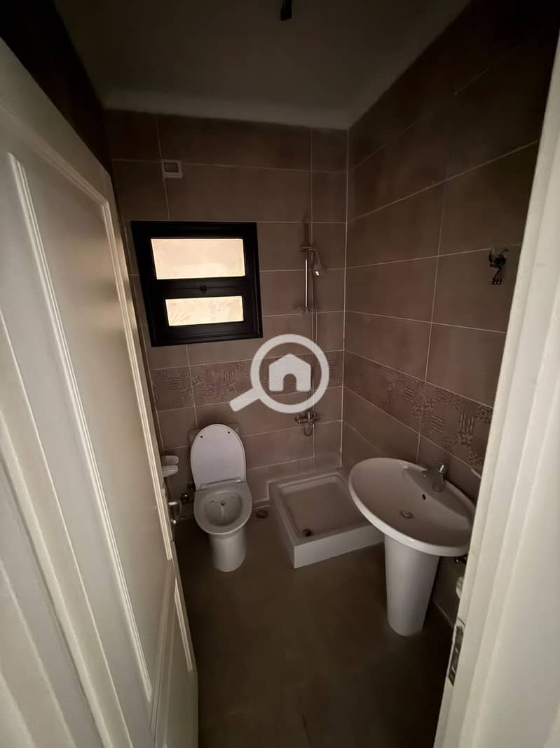 6 WhatsApp Image 2025-11-01 at 5.52. 52 PM. jpeg