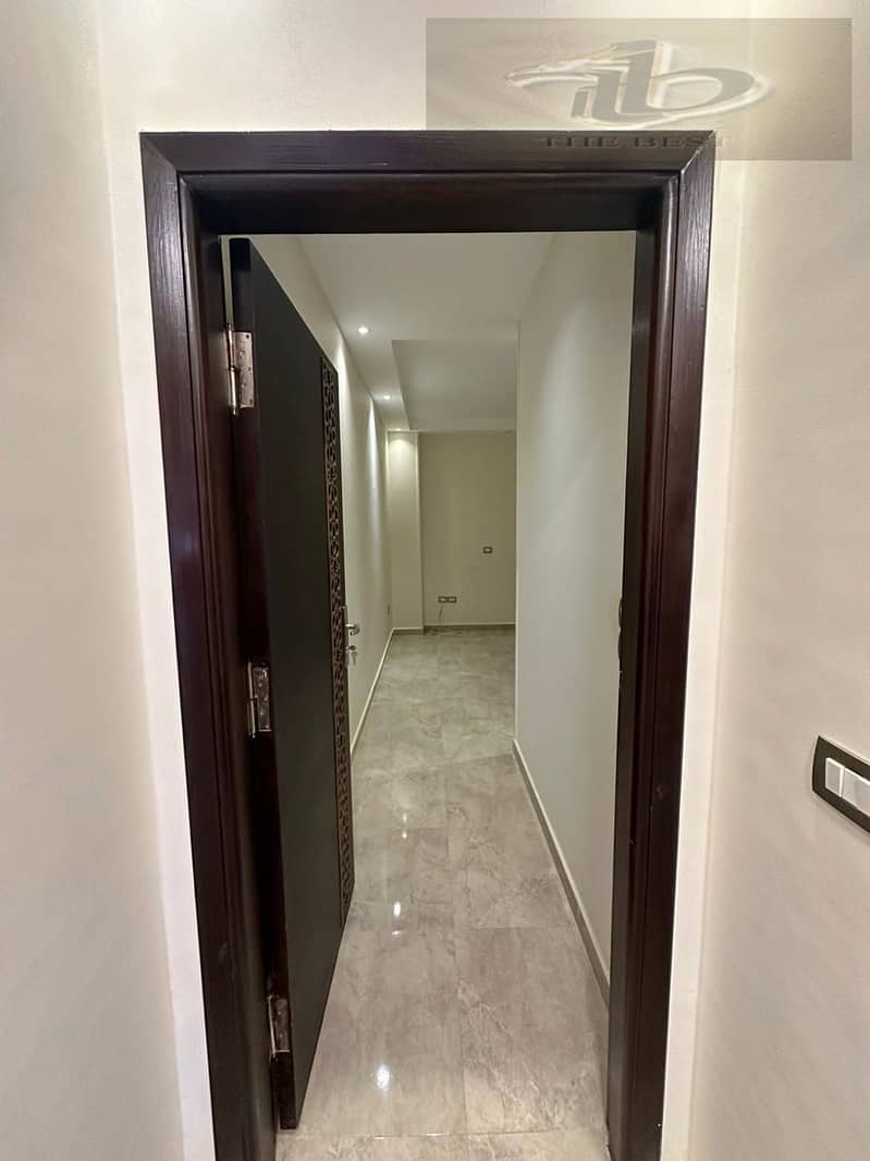 11 13d3eb70-ad29-4689-b5ee-e6288749fc45. jpeg