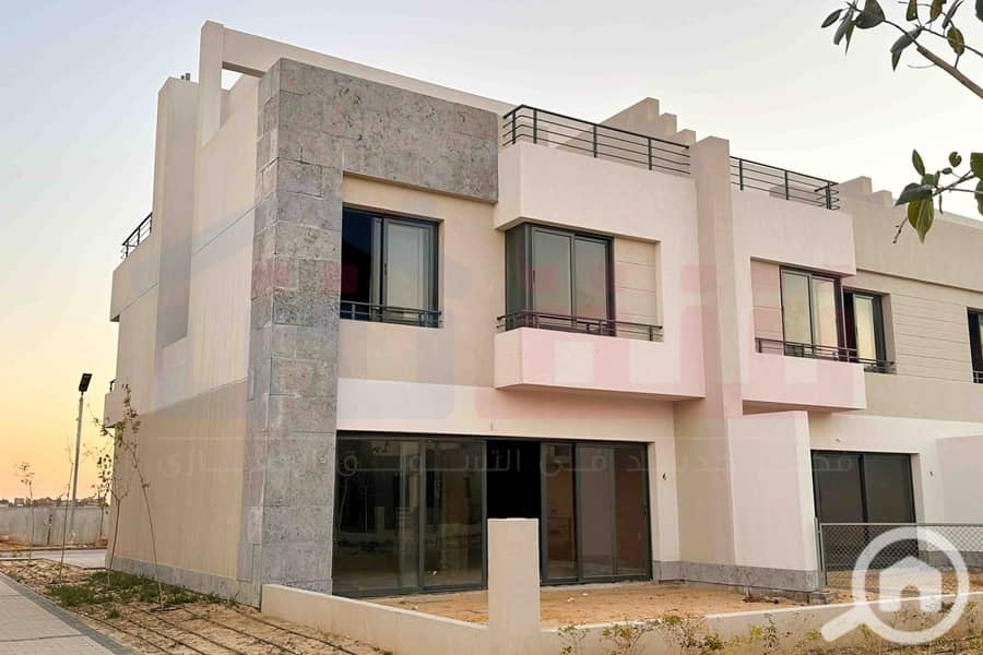 8 WhatsApp Image 2025-10-28 at 4.38. 04 PM (3). jpg