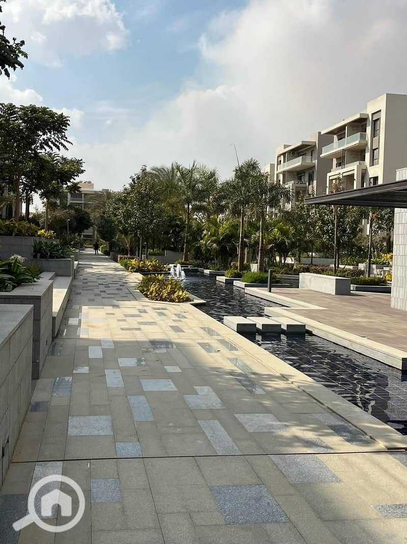 8 07d2f66f-3c70-433e-9fbc-9bb7a2629020. jpg