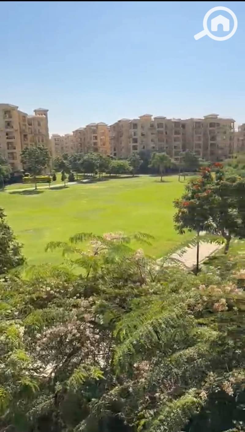 6 1b162d1d-eda9-4479-8c34-b8c8a0c270e6. jpeg